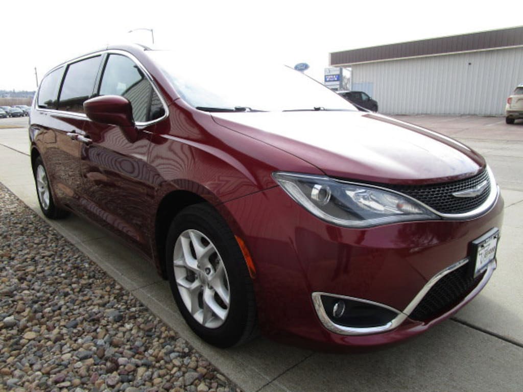 Used 2018 Chrysler Pacifica Touring Plus Touring Plus FWD