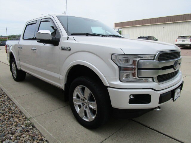 2018 Ford F-150 Platinum photo 3