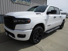 2026 Ram 1500 BIG HORN CREW CAB 4X4 5'7 BOX Pickup