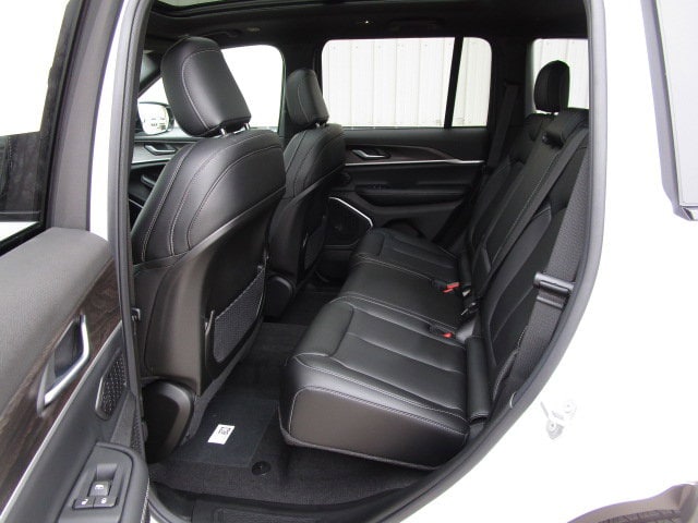 2026 Jeep Grand Cherokee Limited - Photo 11