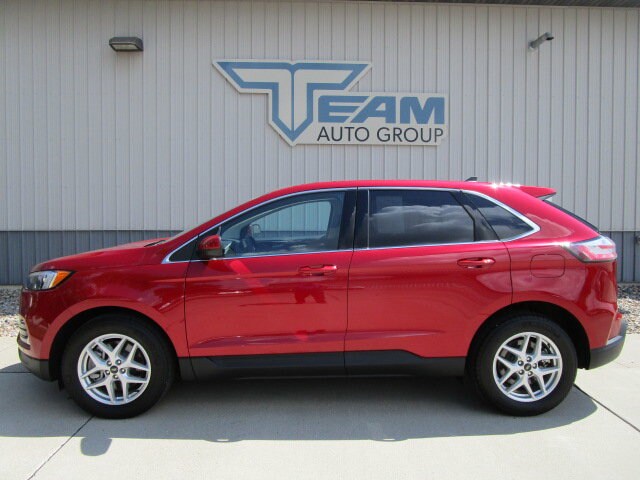 2023 Ford Edge SEL photo 4