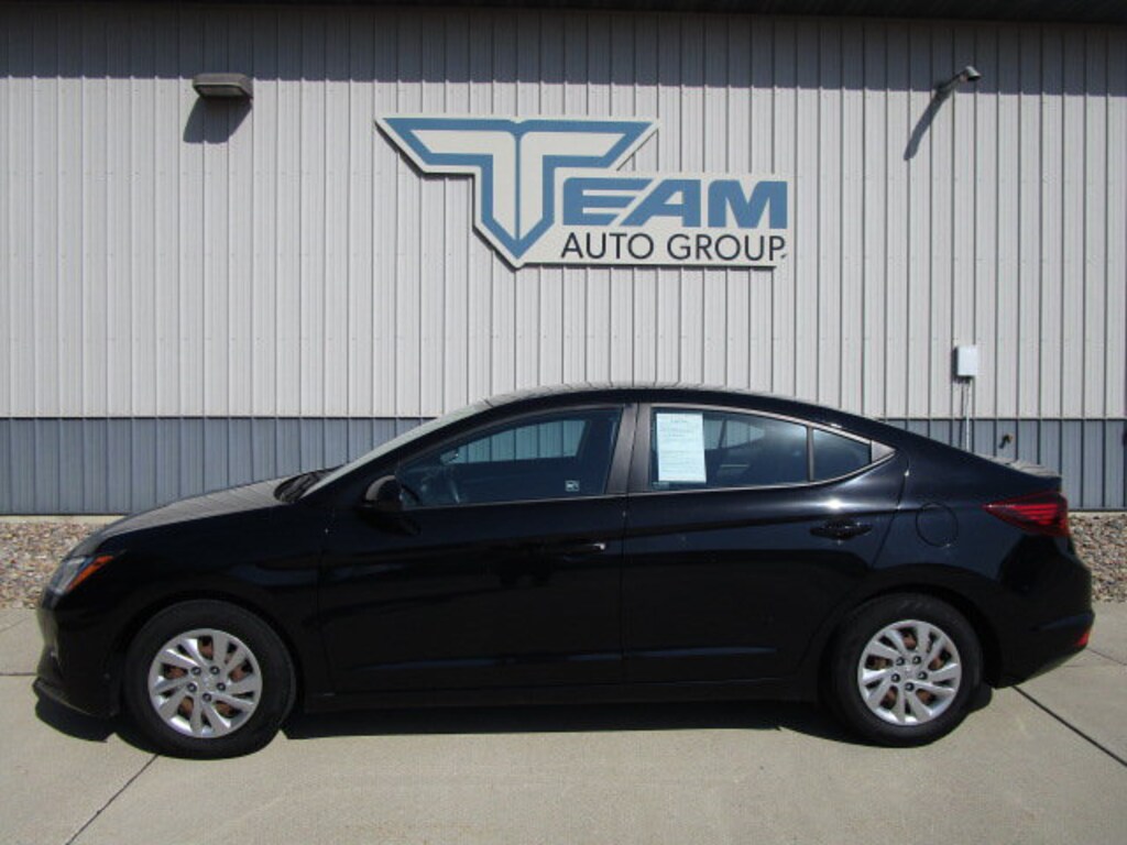 Used 2019 Hyundai Elantra SE SE Manual