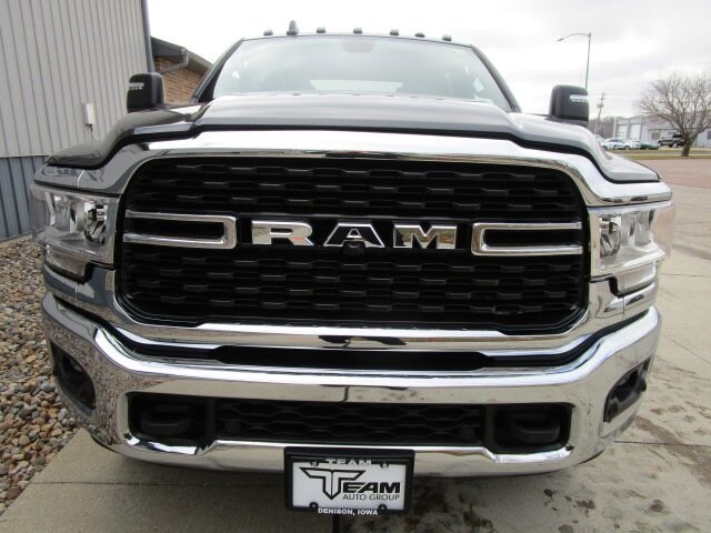 2024 Ram 2500 Big Horn photo 2