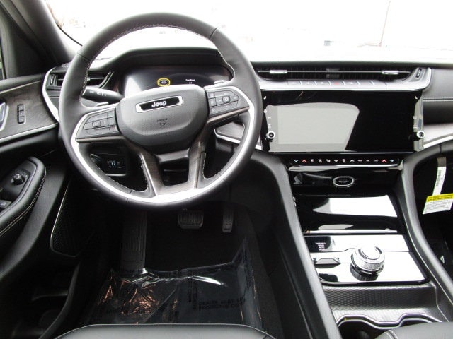 2026 Jeep Grand Cherokee Limited - Photo 13