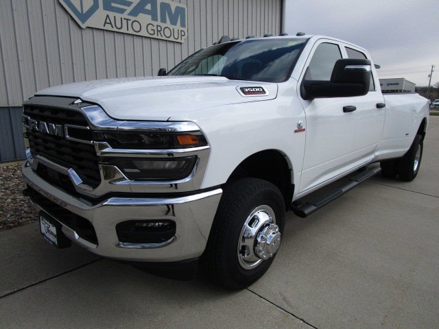 2026 RAM 3500 Tradesman 4X4 Crew Cab LWB's photo