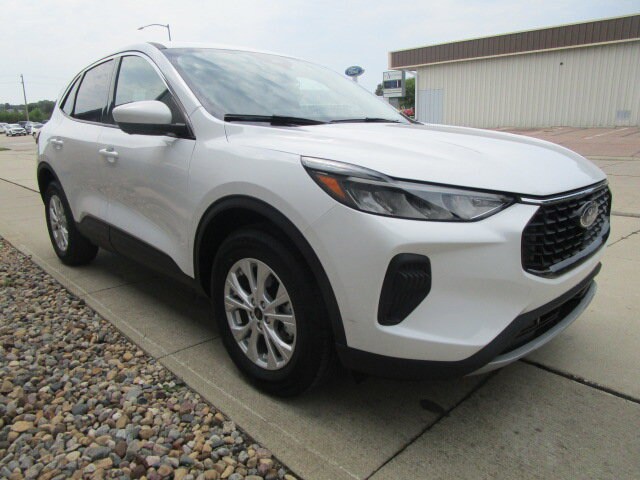 2023 Ford Escape Active photo 3