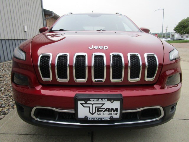 2017 Jeep Cherokee Limited photo 2