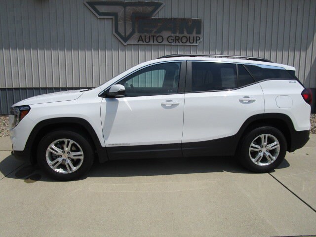 2023 Gmc Terrain SLE photo 4