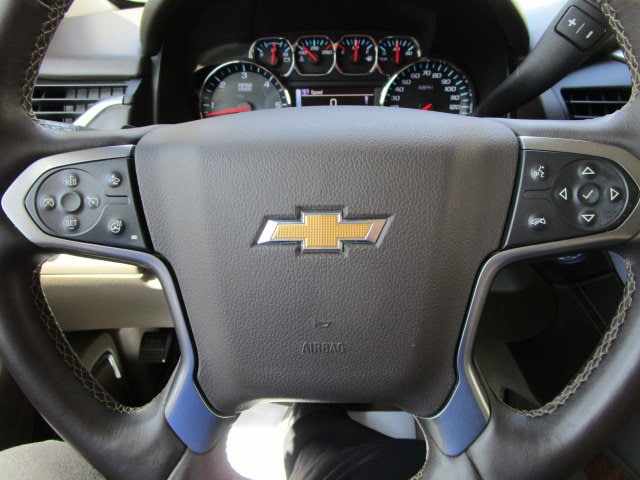 2015 Chevrolet Suburban LTZ - Photo 18