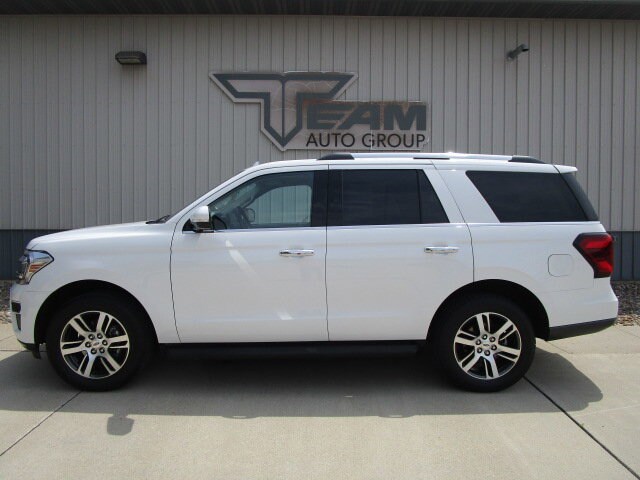 2024 Ford Expedition Limited photo 4