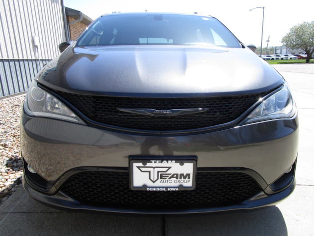 Used 2020 Chrysler Pacifica Touring L Plus Touring L Plus FWD