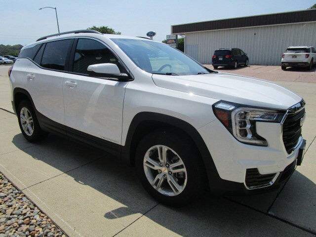 2023 Gmc Terrain SLE photo 3