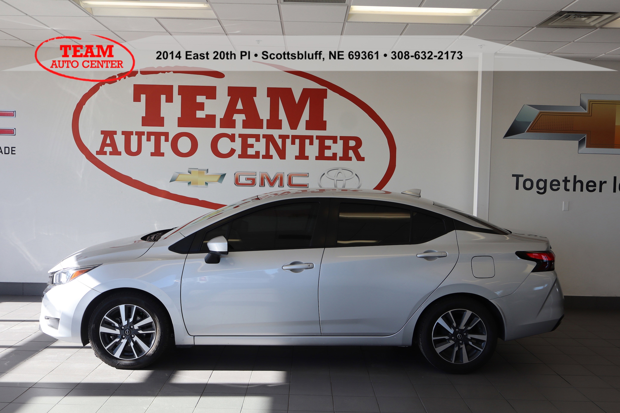 2023 Nissan Versa Sedan SV