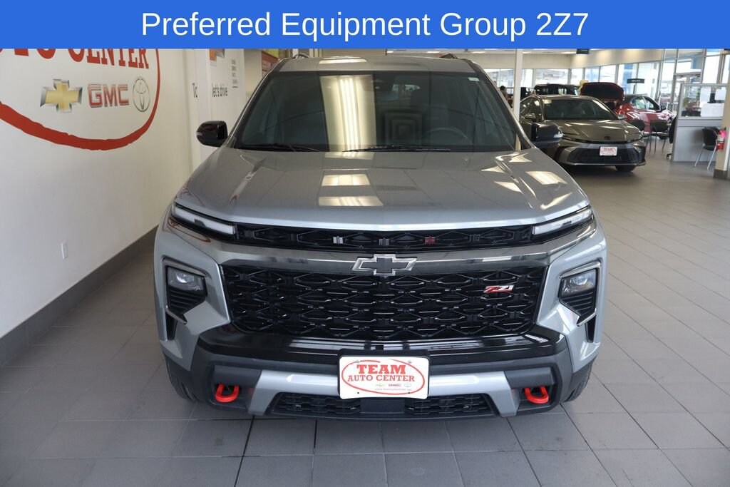 Used 2025 Chevrolet Traverse AWD Z71 SUV
