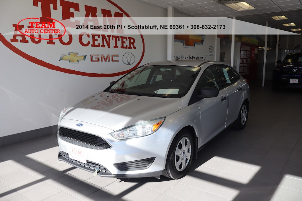 Used 2016 Ford Focus S Car