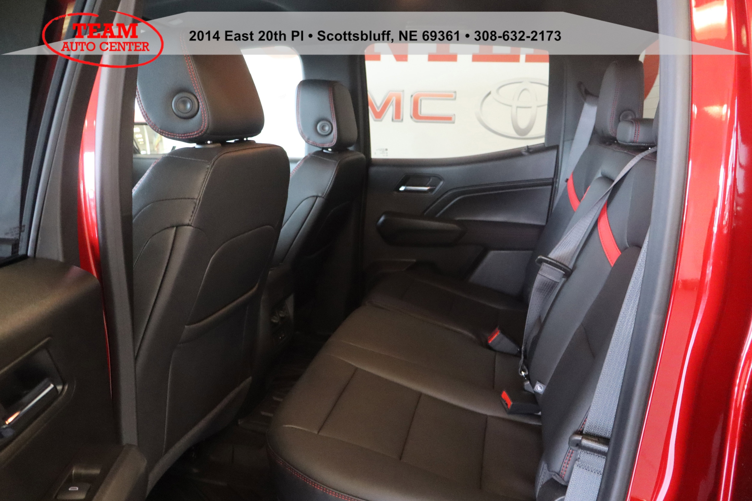 2026 Chevrolet Colorado Z71 - Photo 8