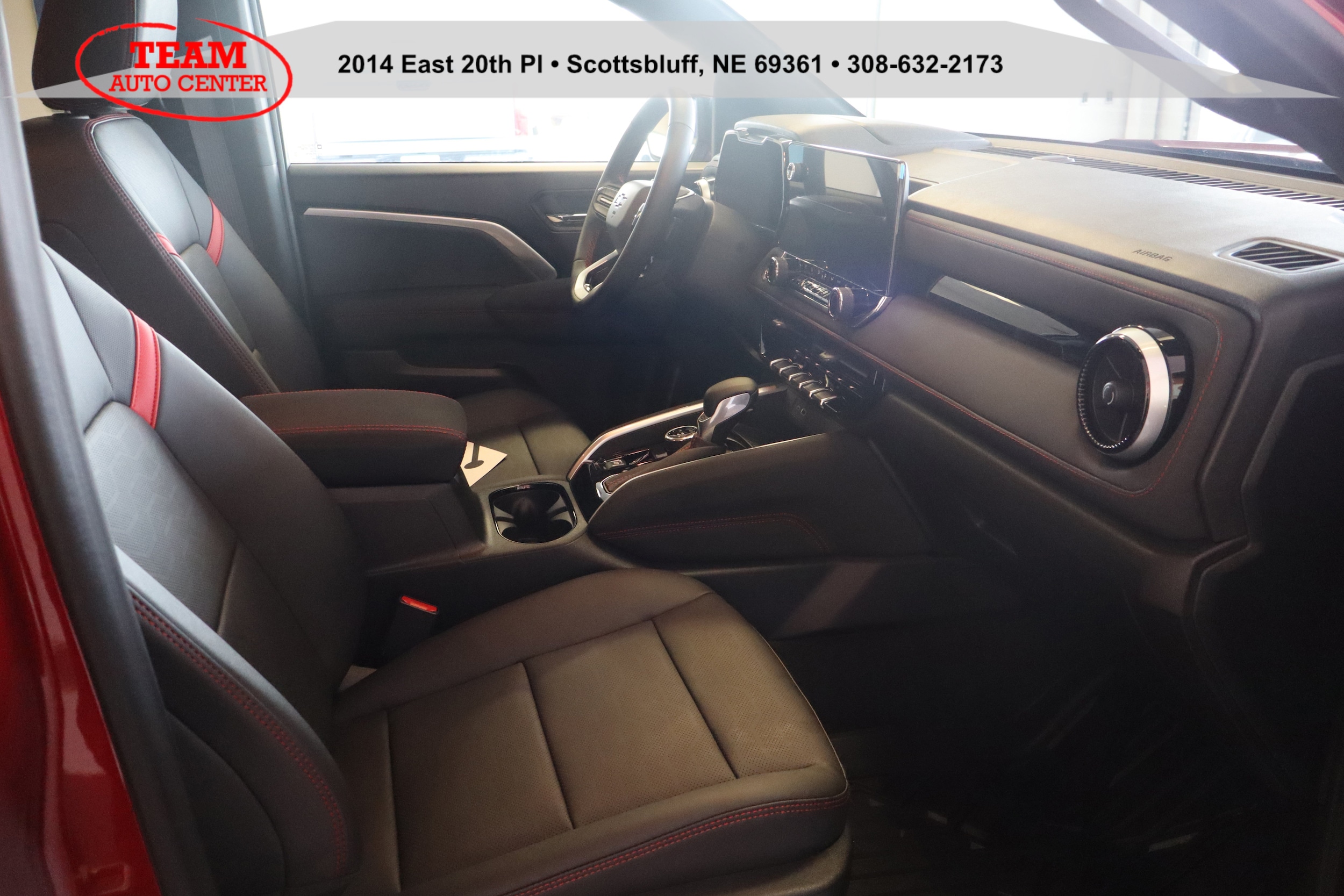 2026 Chevrolet Colorado Z71 - Photo 14