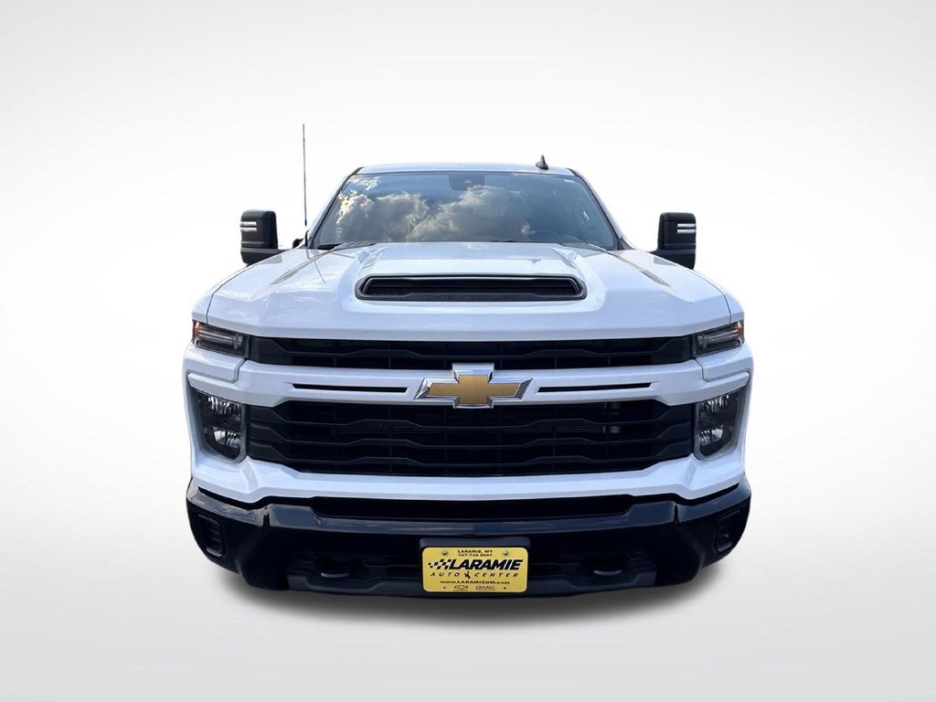 Used 2024 Chevrolet Silverado 2500HD Custom Crew Cab Pickup