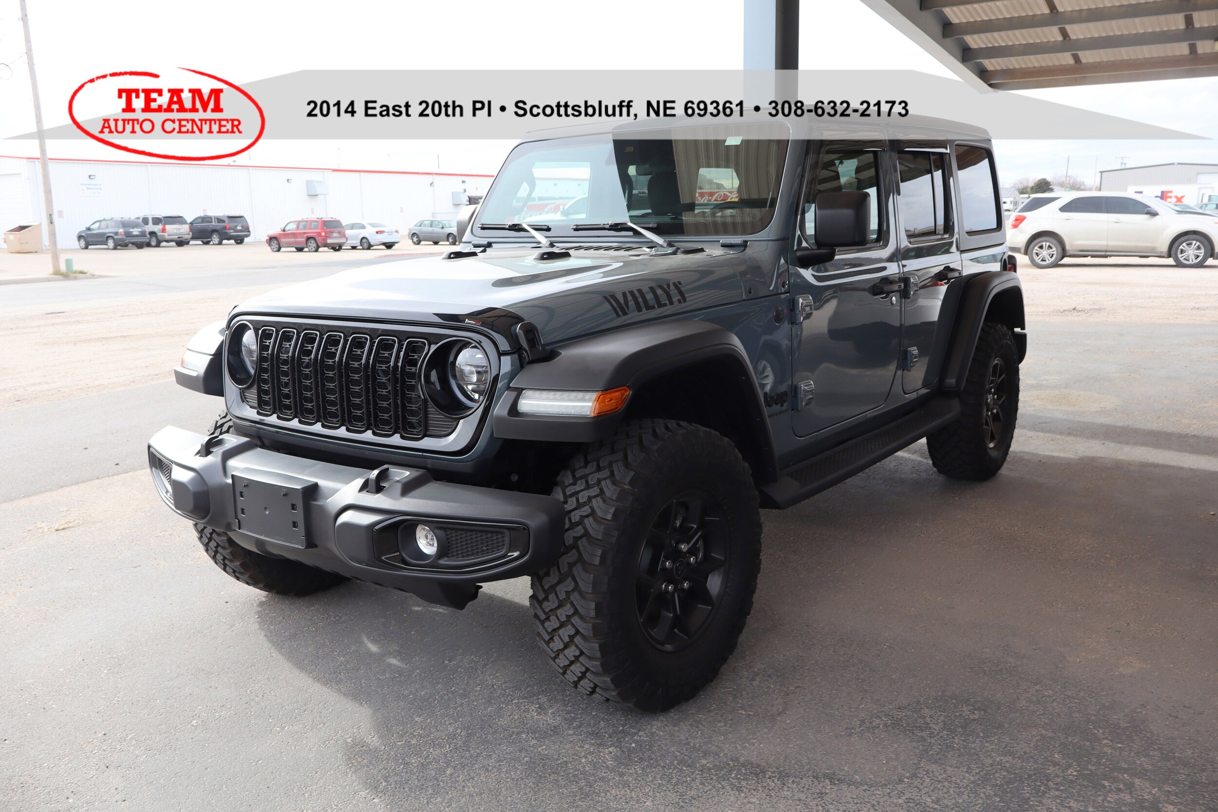 2024 Jeep Wrangler Willys photo 3