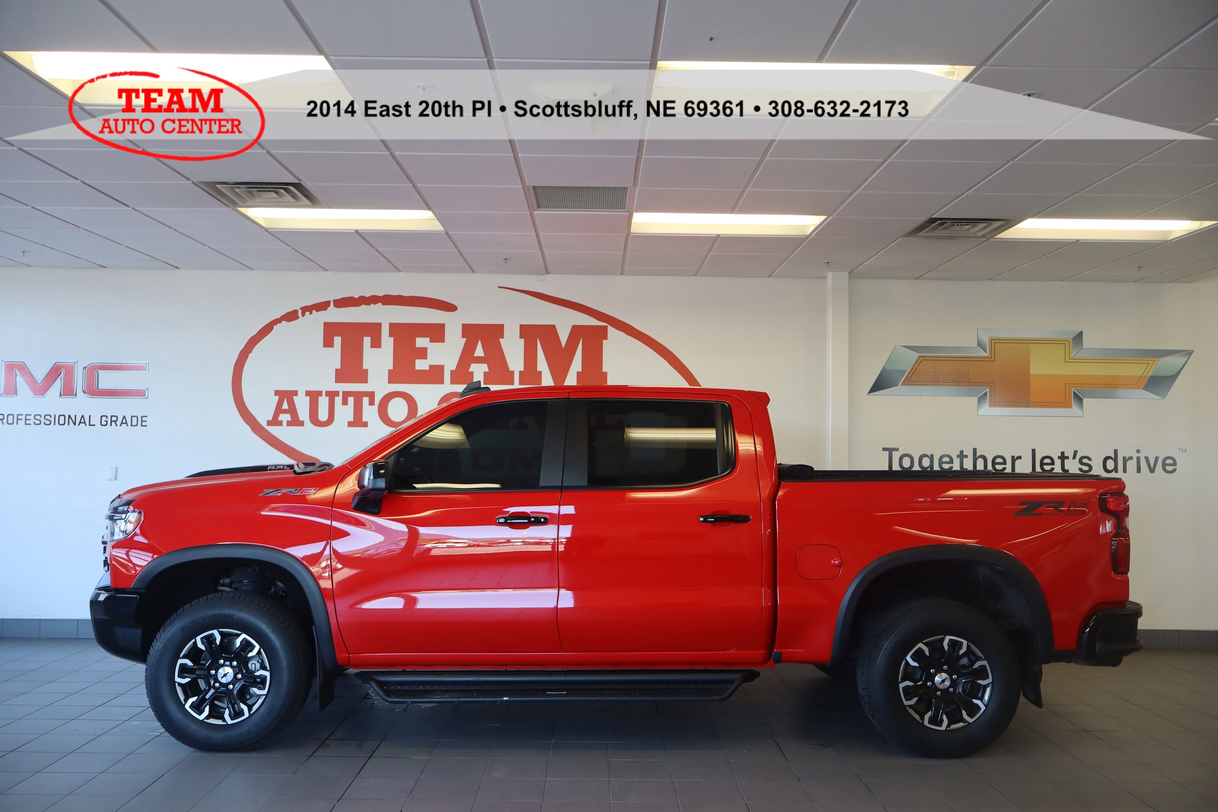 2022 Chevrolet Silverado 1500 ZR2's photo