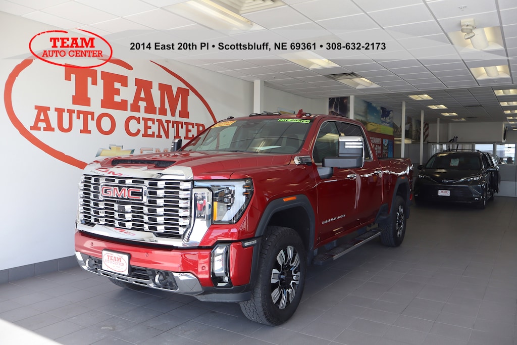 Used 2024 GMC Sierra 2500HD Denali Crew Cab Pickup