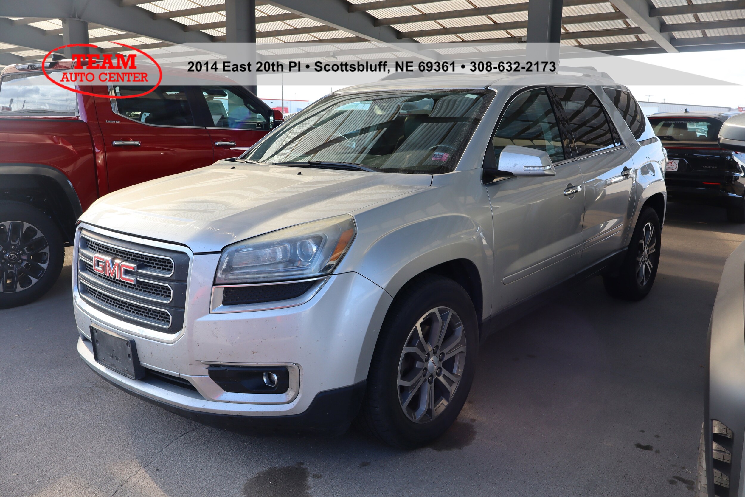 2014 Gmc Acadia SLT photo 3