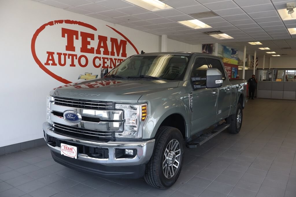 Used 2019 Ford Super Duty F-250 SRW Lariat Crew Cab Pickup