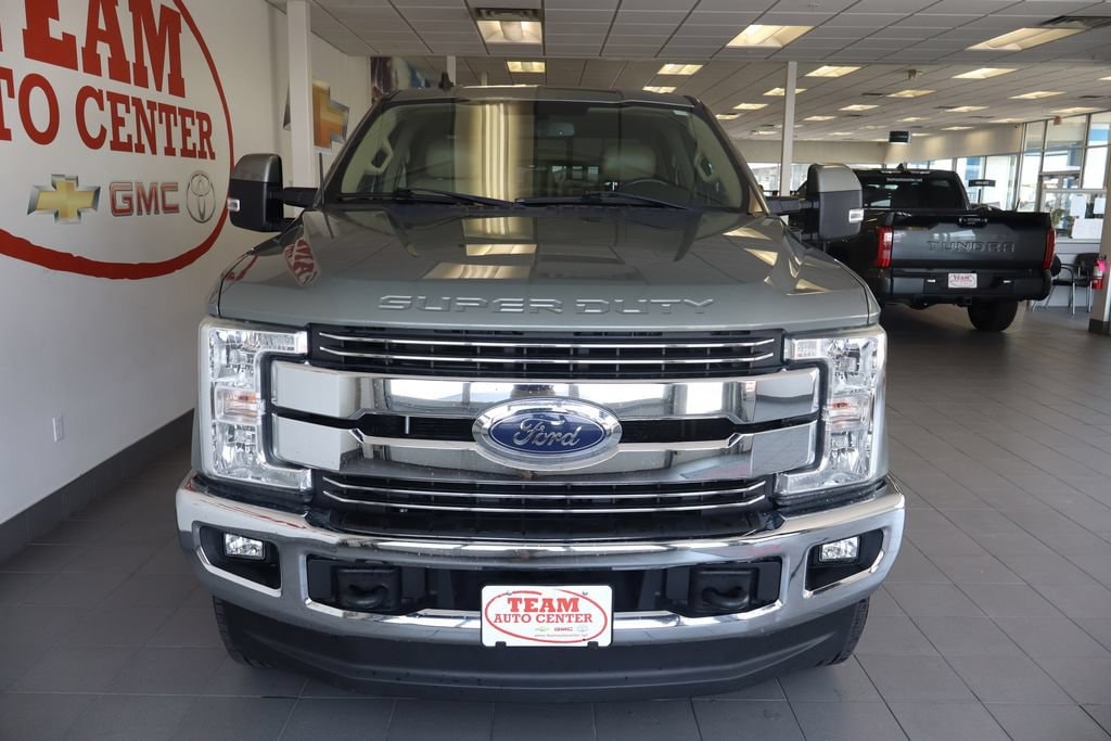 Used 2019 Ford Super Duty F-250 SRW Lariat Crew Cab Pickup