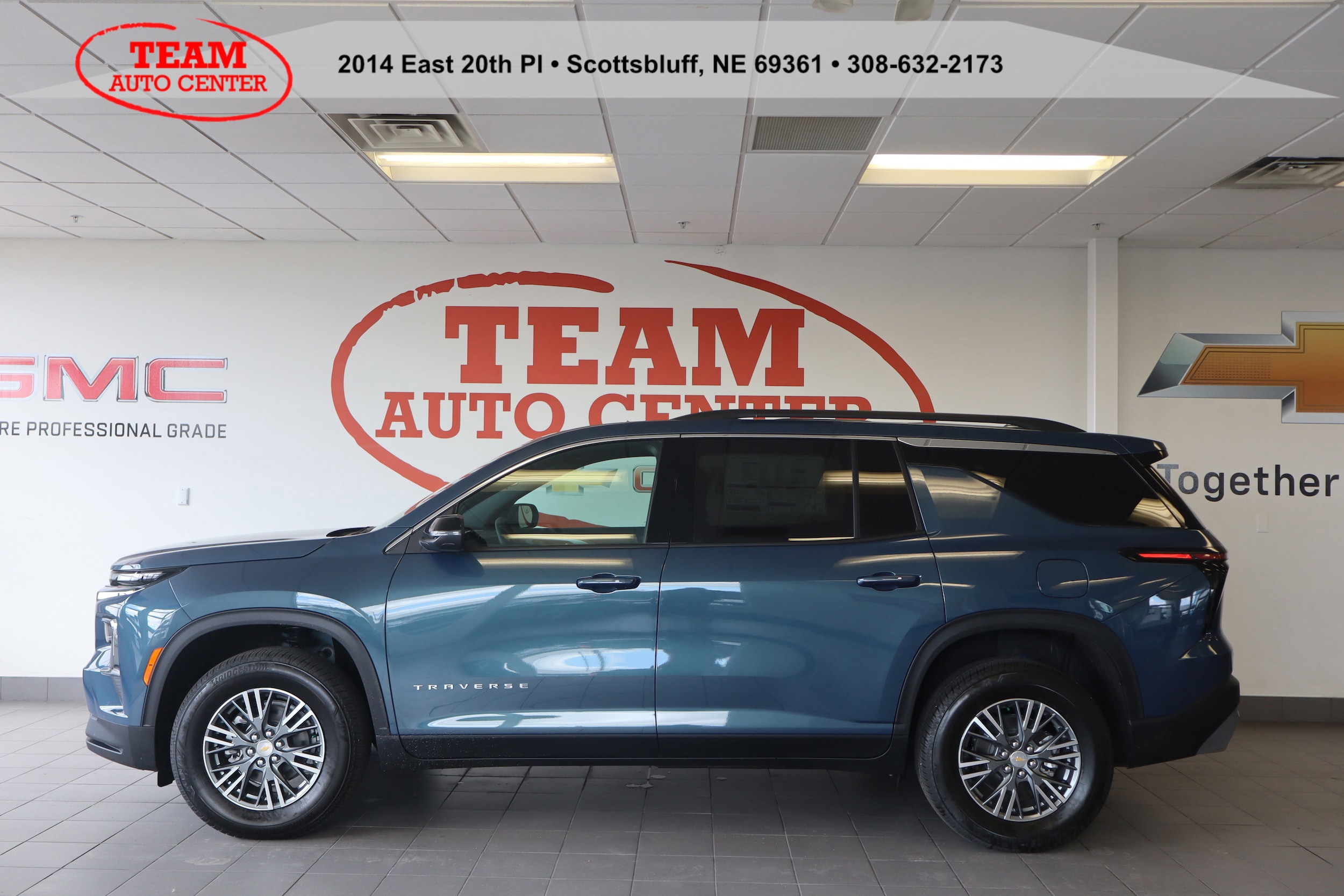 2026 Chevrolet Traverse AWD LT's photo