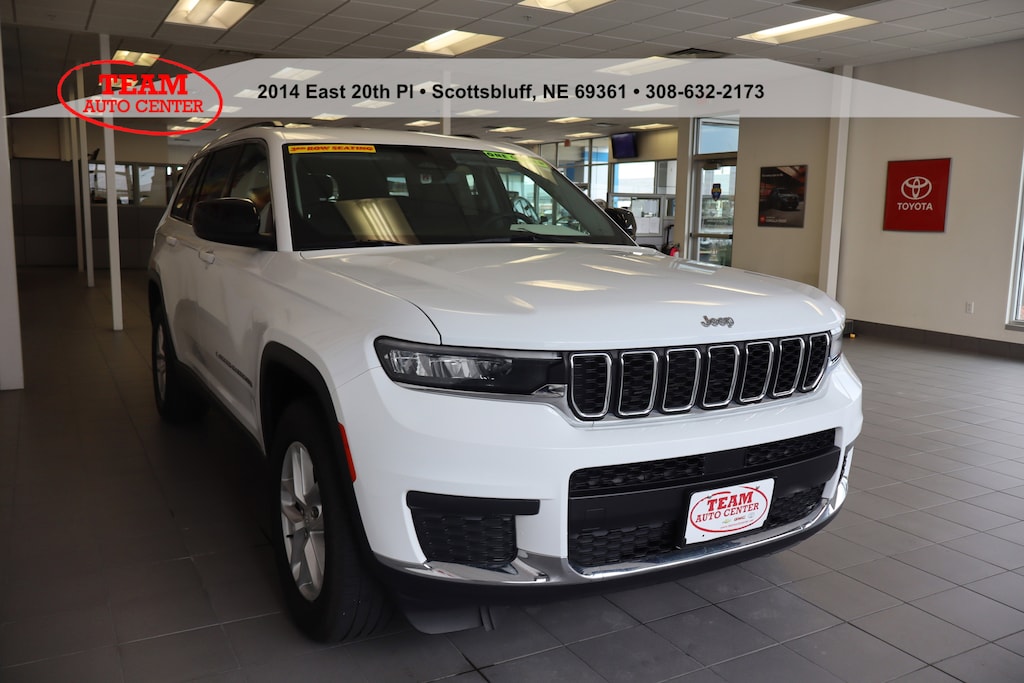 Used 2021 Jeep Grand Cherokee L Laredo Sport Utility