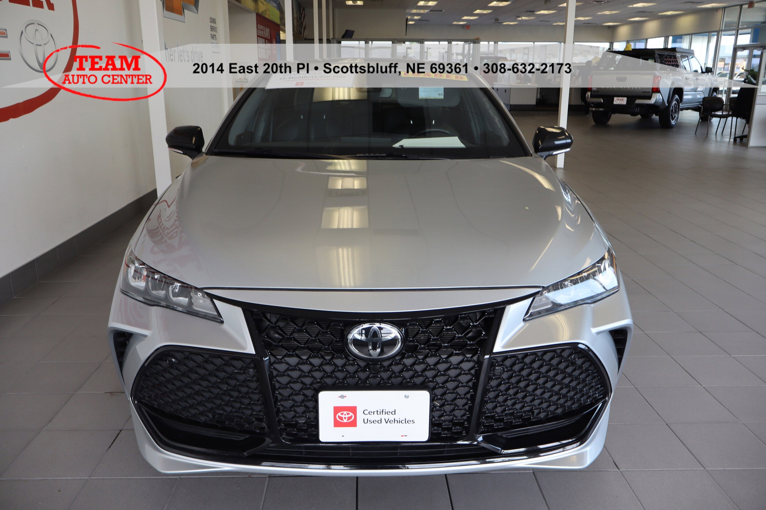 2021 Toyota Avalon XSE photo 2
