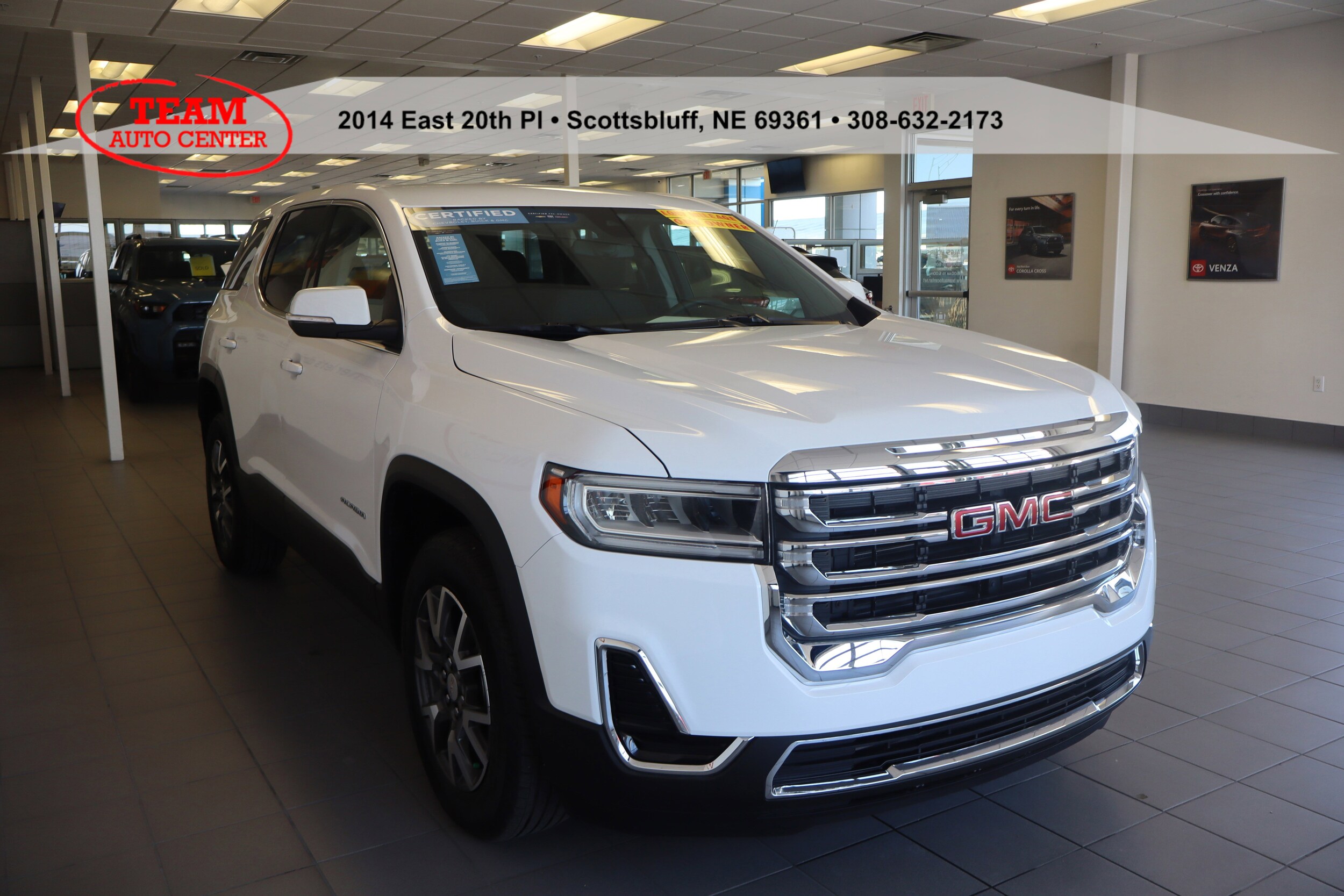 2023 Gmc Acadia SLE photo 4