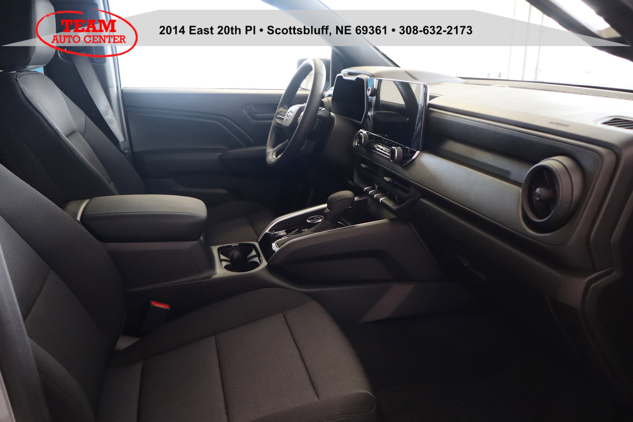 2026 Chevrolet Colorado Trail Boss - Photo 14