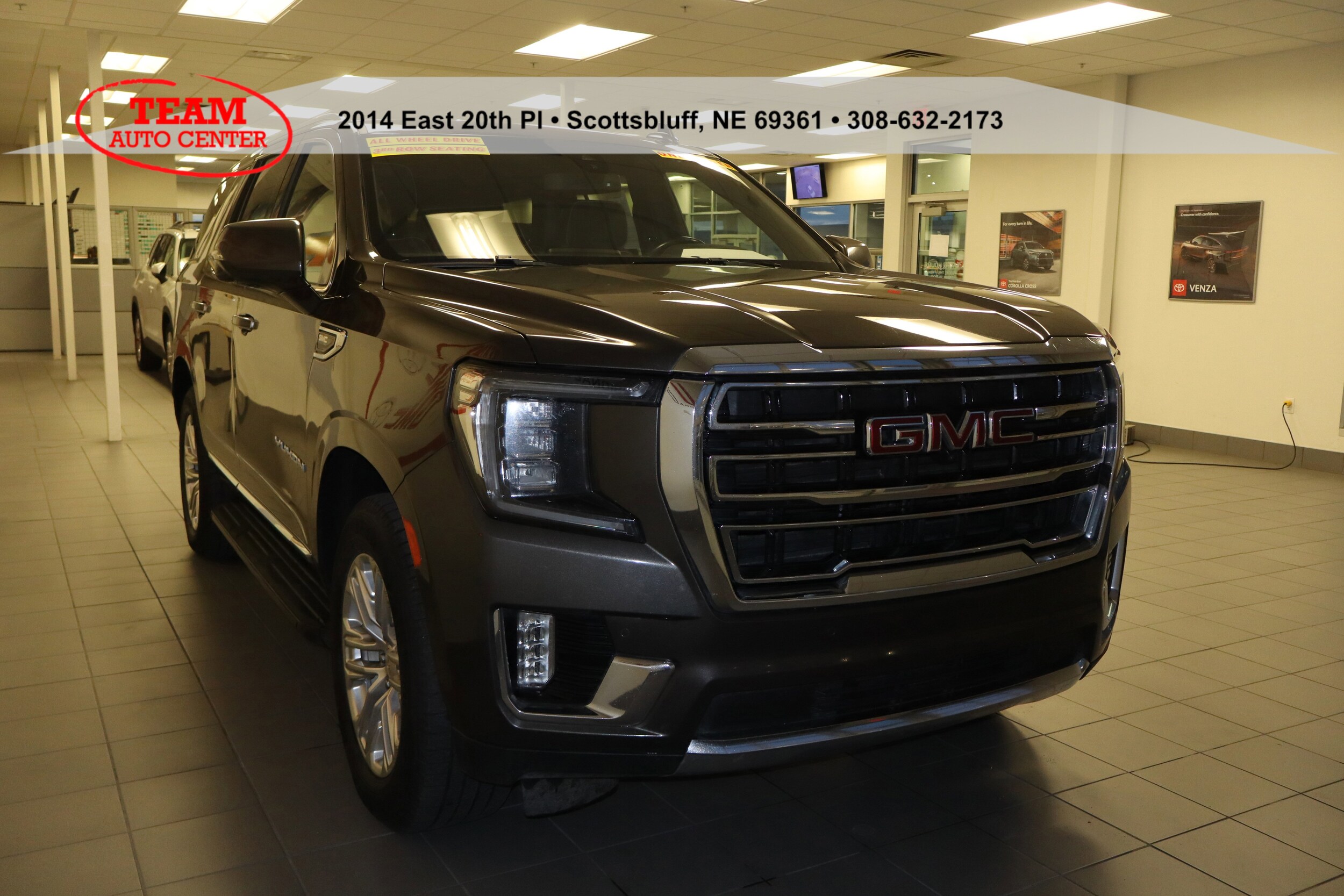 2021 Gmc Yukon SLT photo 4