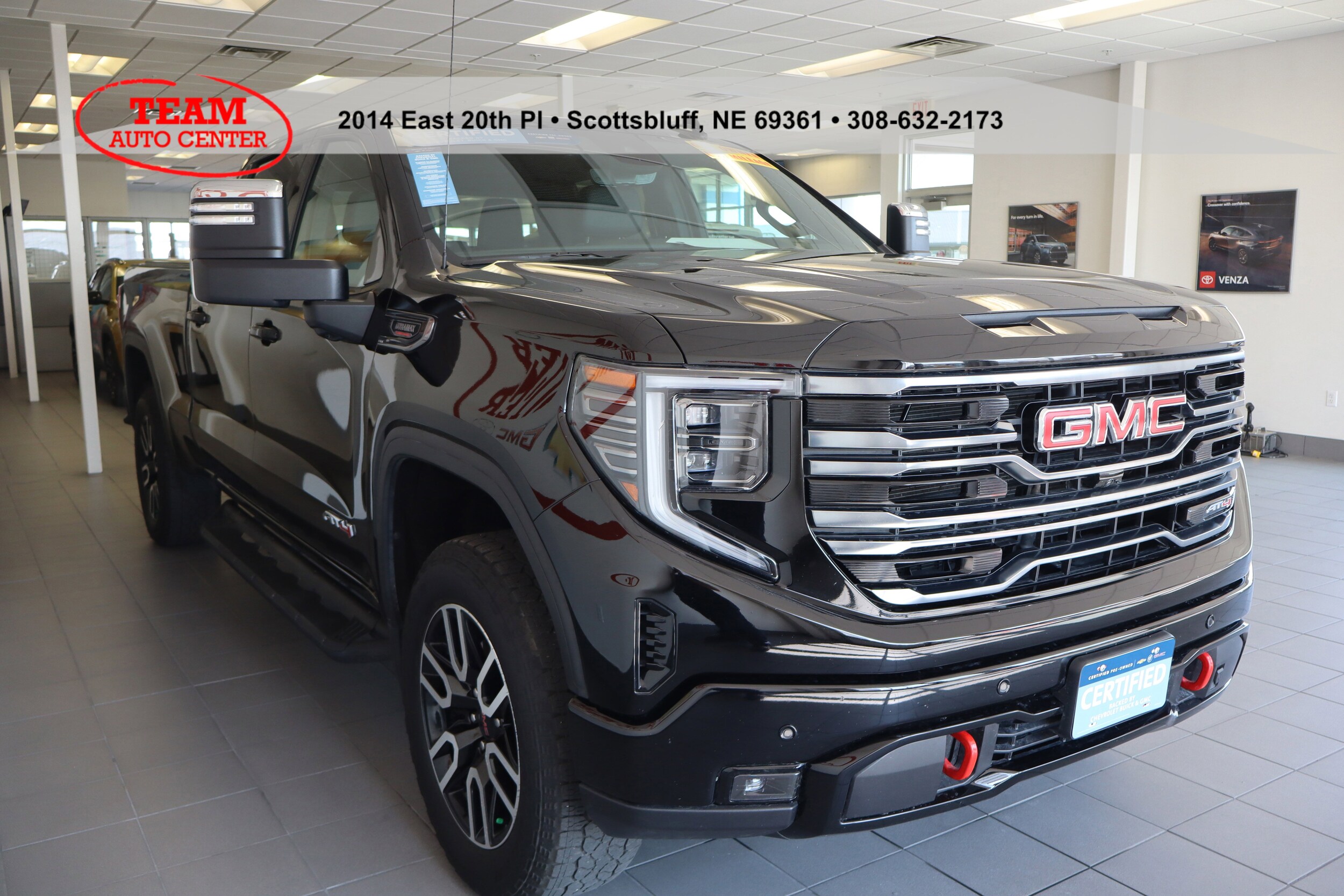 2025 Gmc Sierra 1500 AT4 photo 2