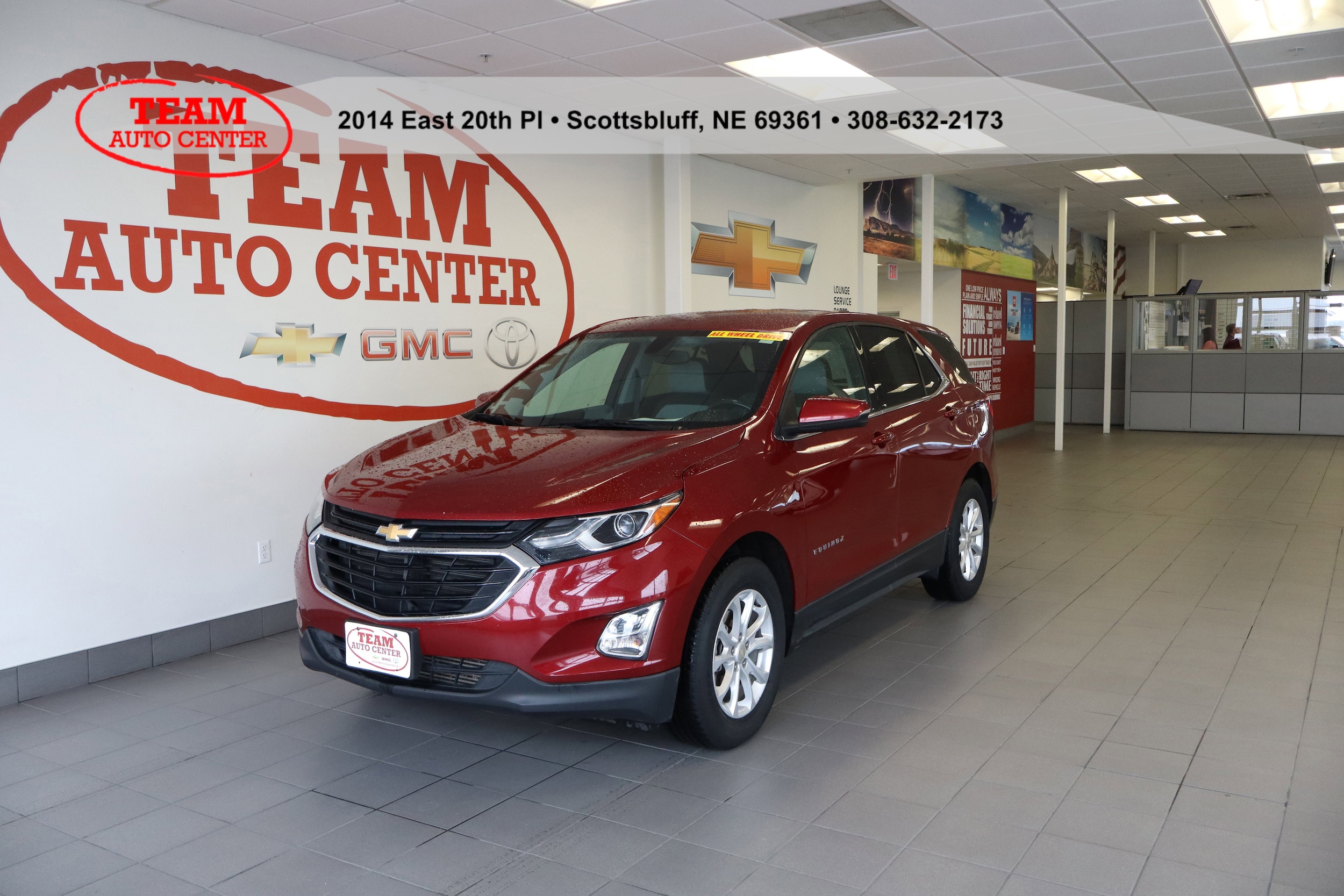 Used 2018 Chevrolet Equinox LT with VIN 3GNAXSEV3JS569040 for sale in Scottsbluff, NE