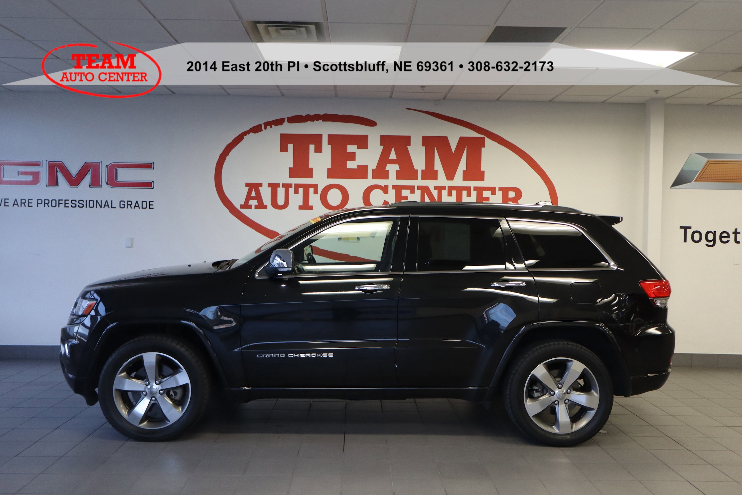 2014 Jeep Grand Cherokee Overland's photo