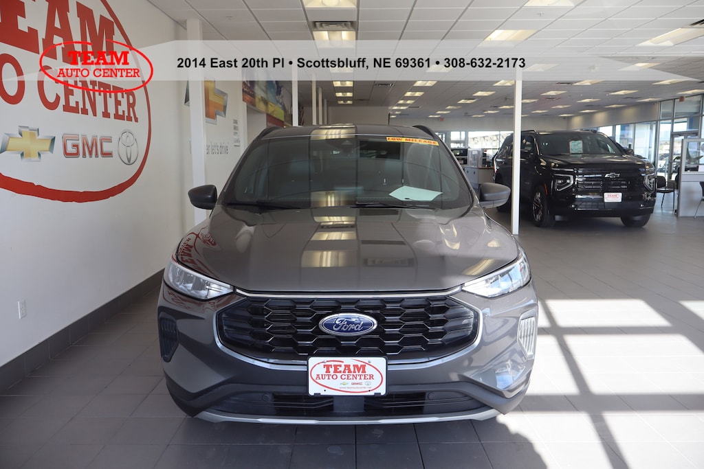 Used 2025 Ford Escape ST-Line Sport Utility