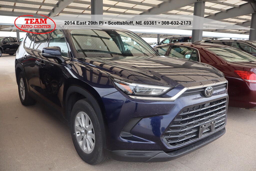 Used 2024 Toyota Grand Highlander XLE Sport Utility