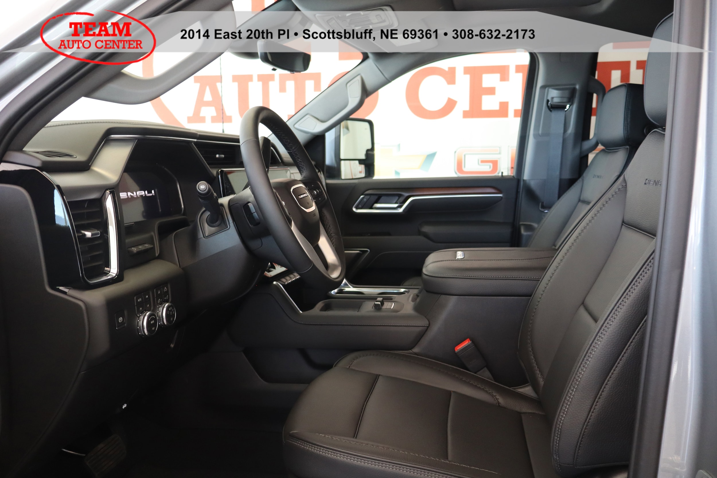 2026 GMC Sierra 2500HD Denali - Photo 8