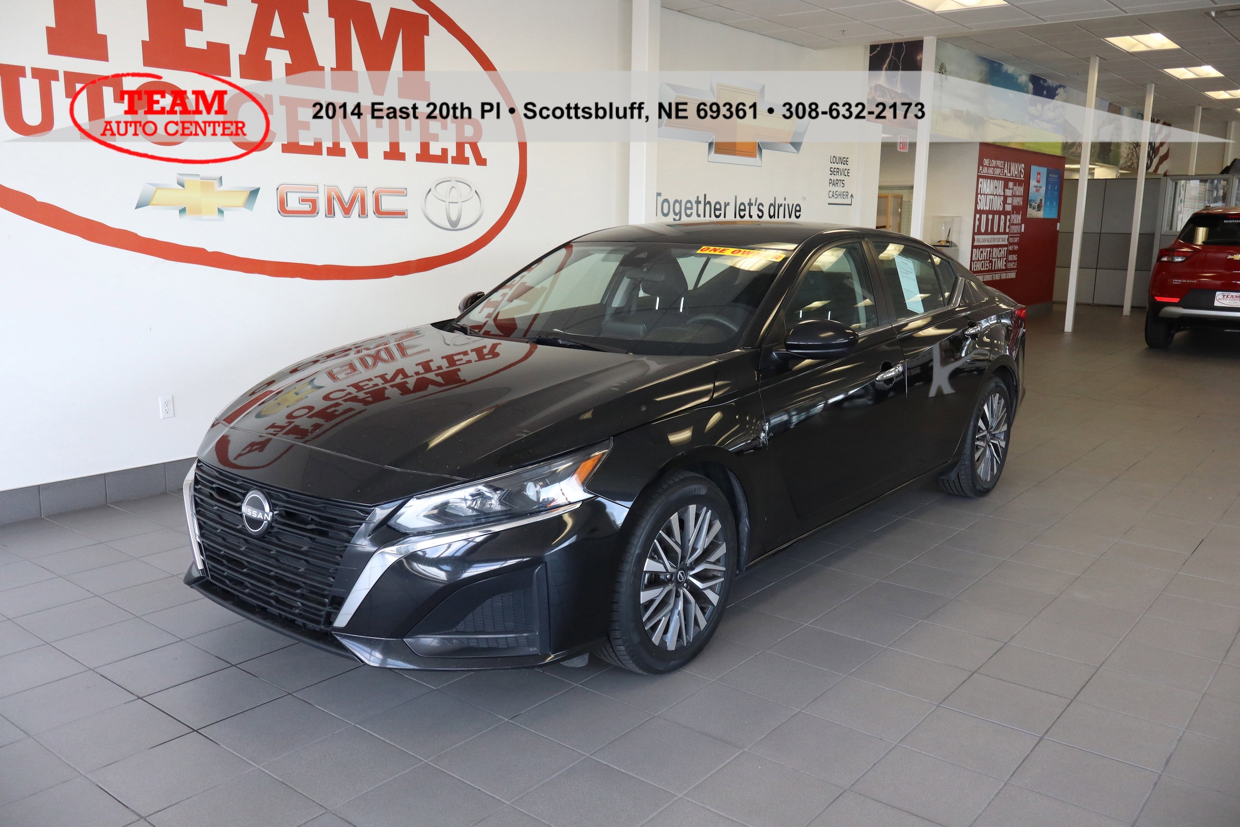 Used 2023 Nissan Altima SV with VIN 1N4BL4DV7PN340763 for sale in Scottsbluff, NE