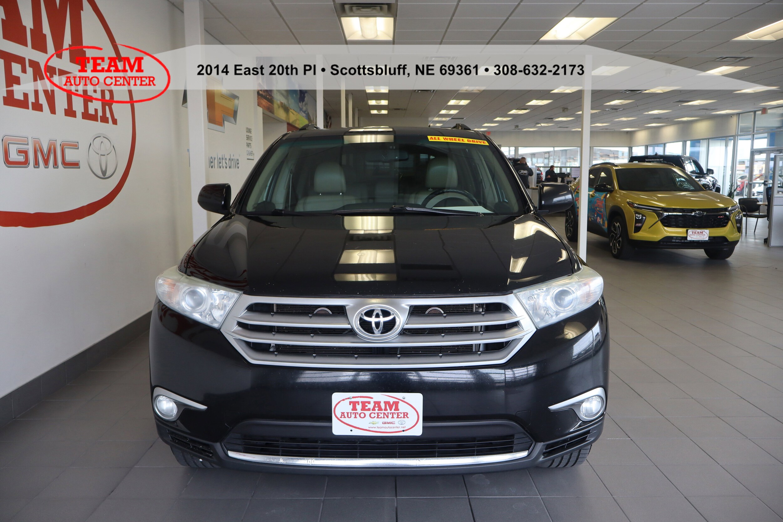 2013 Toyota Highlander Base Hybrid photo 2