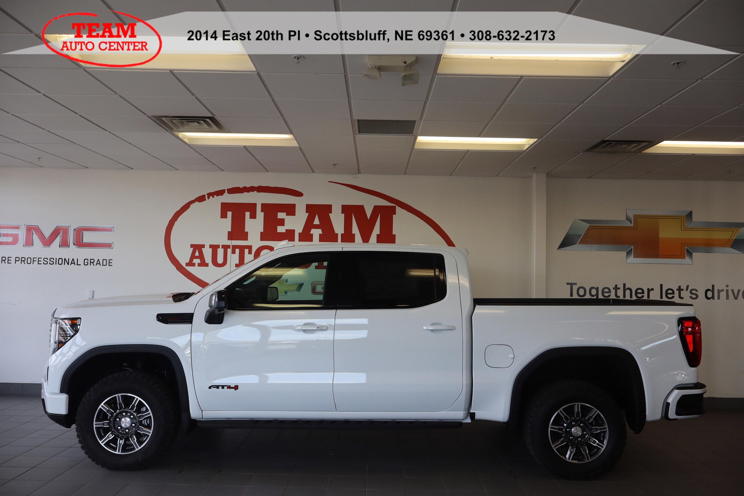 2026 GMC Sierra 4WD Crew Cab Short Box AT4's photo