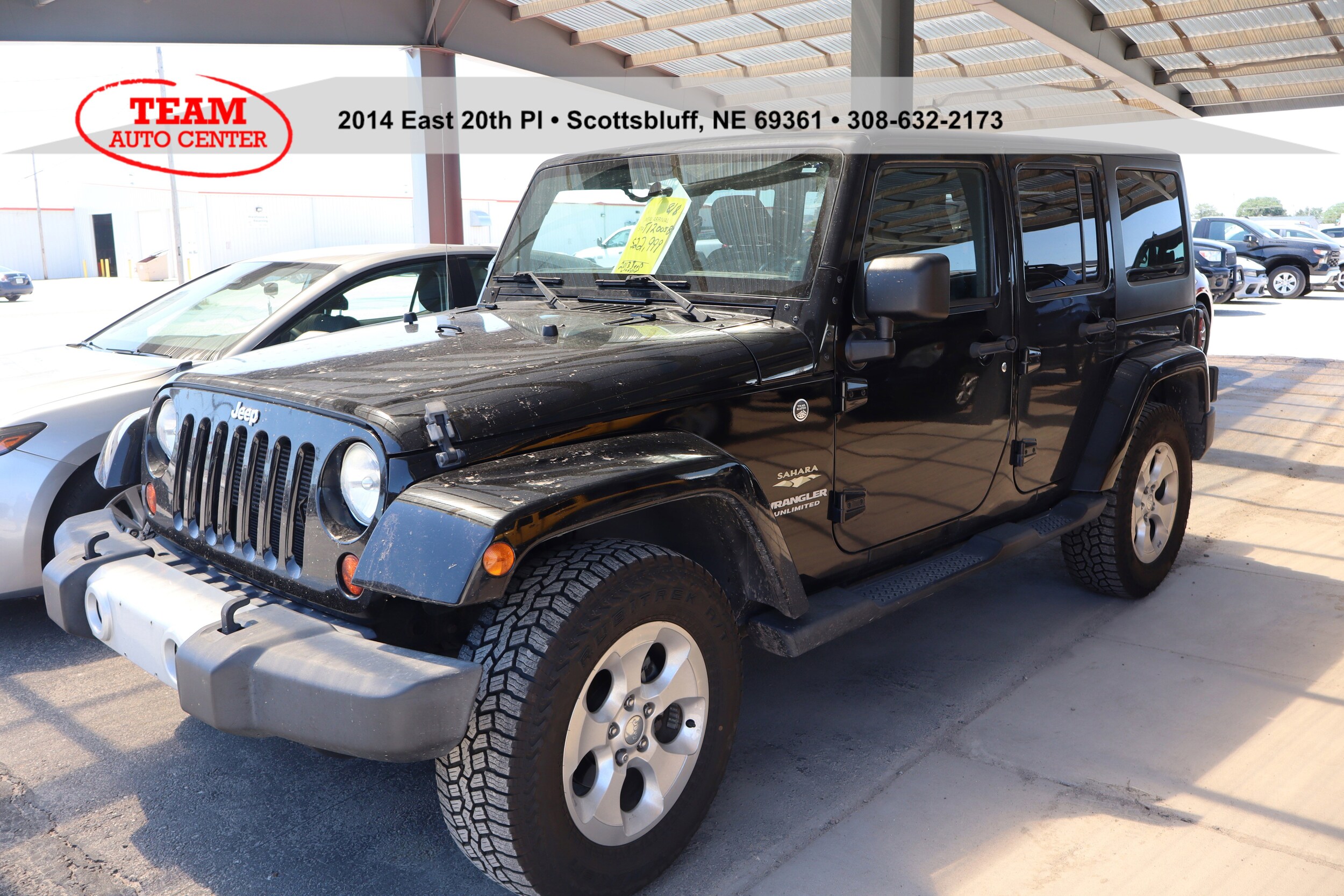 2013 Jeep Wrangler Unlimited Sahara photo 3