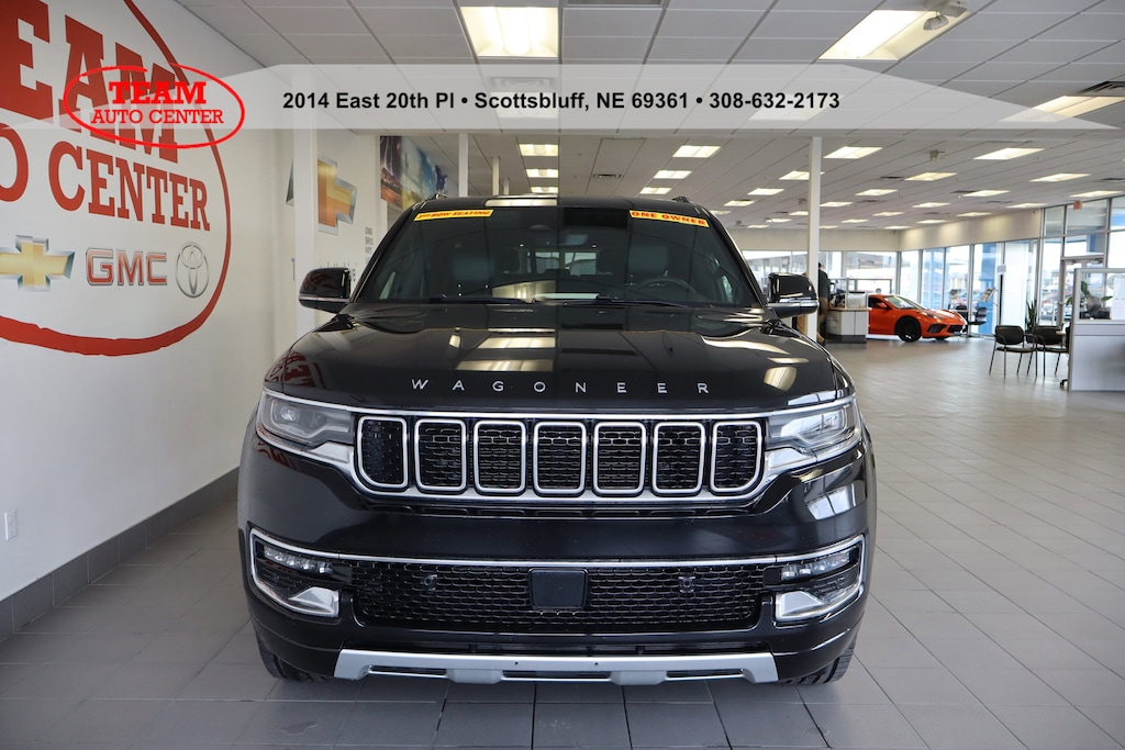 Used 2024 Jeep Wagoneer Series II Sport Utility