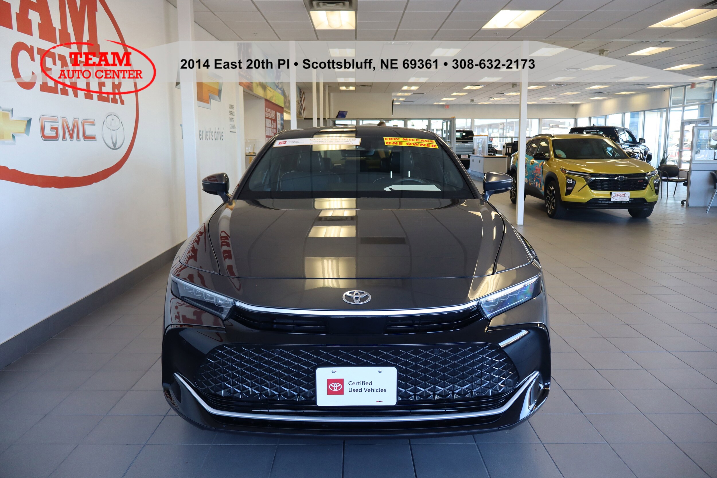 2023 Toyota Crown XLE photo 3