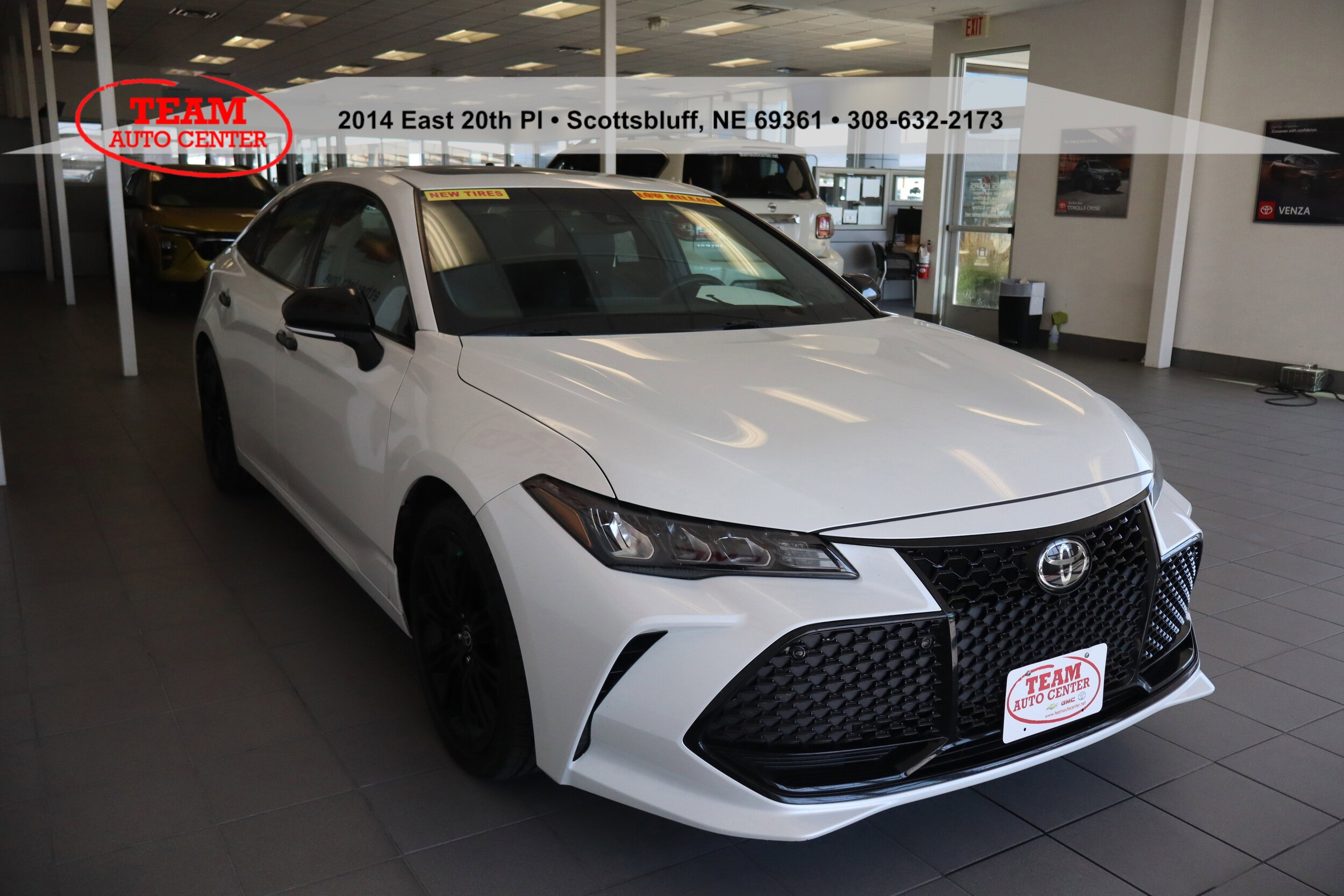 2021 Toyota Avalon XSE photo 4