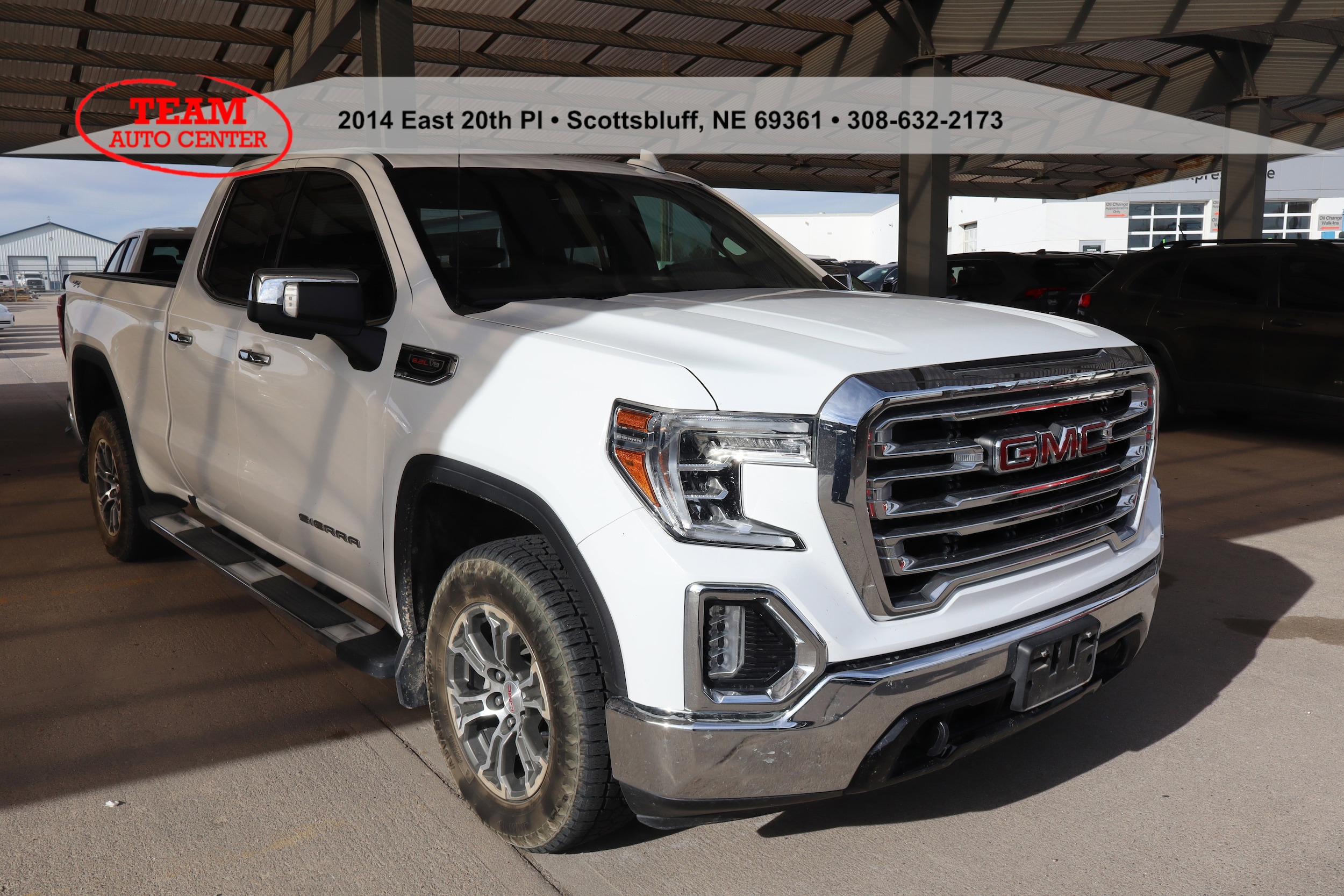 2019 GMC Sierra SLT's photo