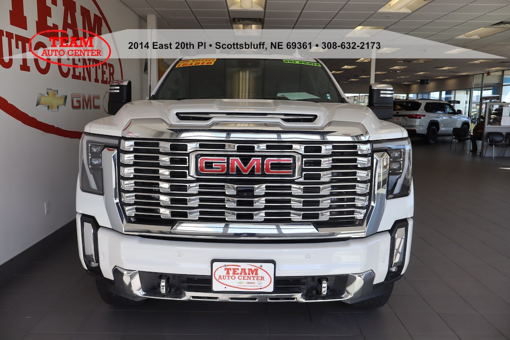 Used 2024 GMC Sierra 2500HD Denali Crew Cab Pickup
