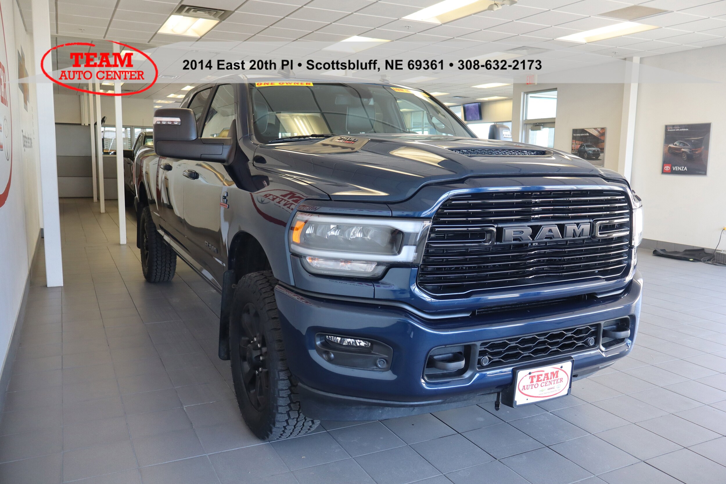 2024 Ram 2500 Laramie photo 3